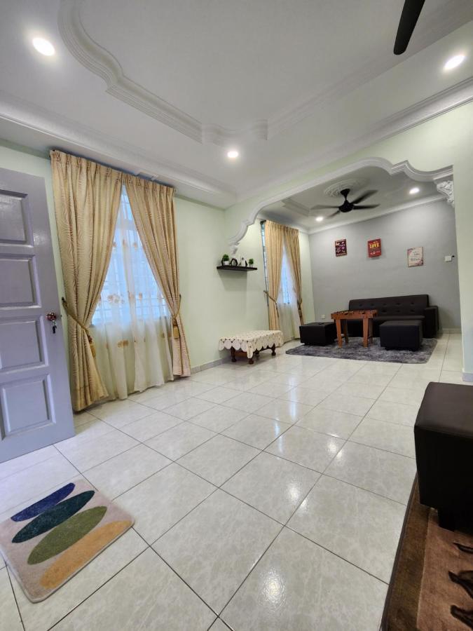 Galaxy Guest Home By Ipoh Maju Stay Bagian luar foto