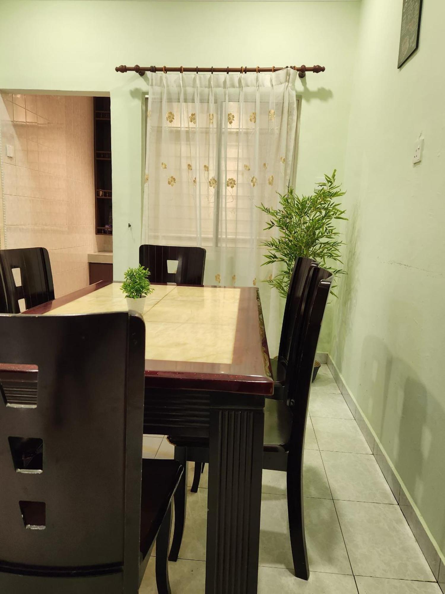 Galaxy Guest Home By Ipoh Maju Stay Bagian luar foto