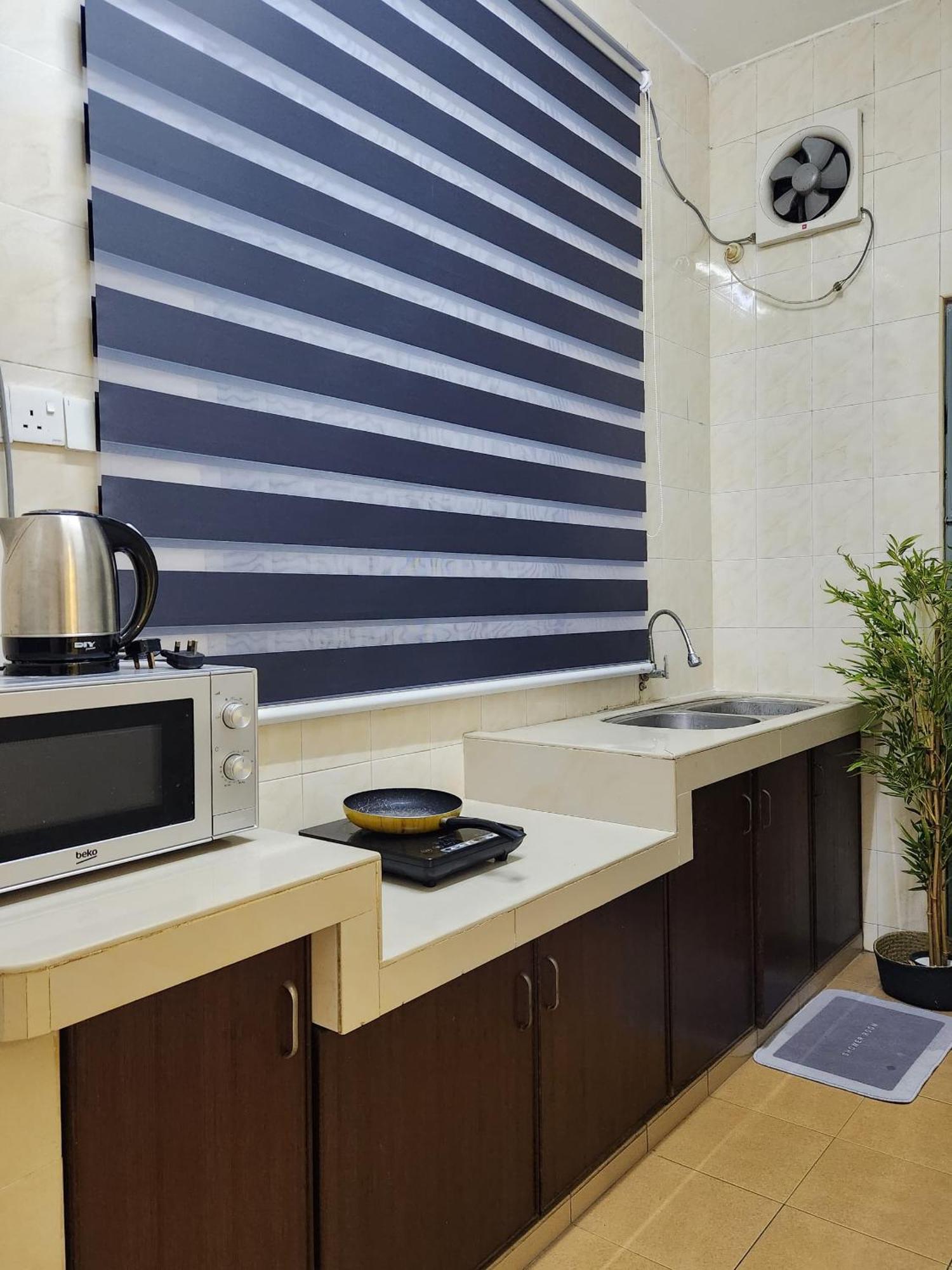 Galaxy Guest Home By Ipoh Maju Stay Bagian luar foto