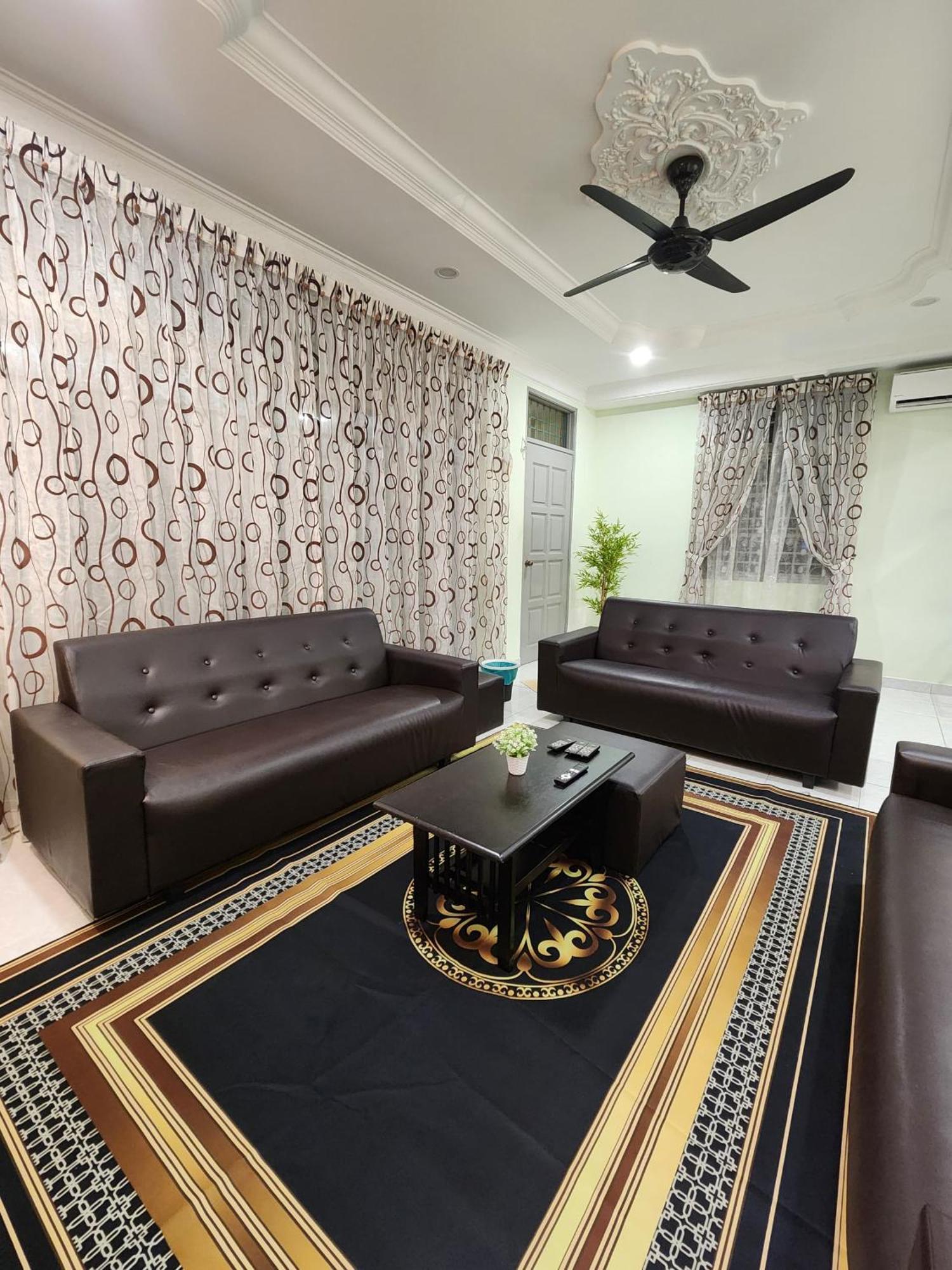 Galaxy Guest Home By Ipoh Maju Stay Bagian luar foto