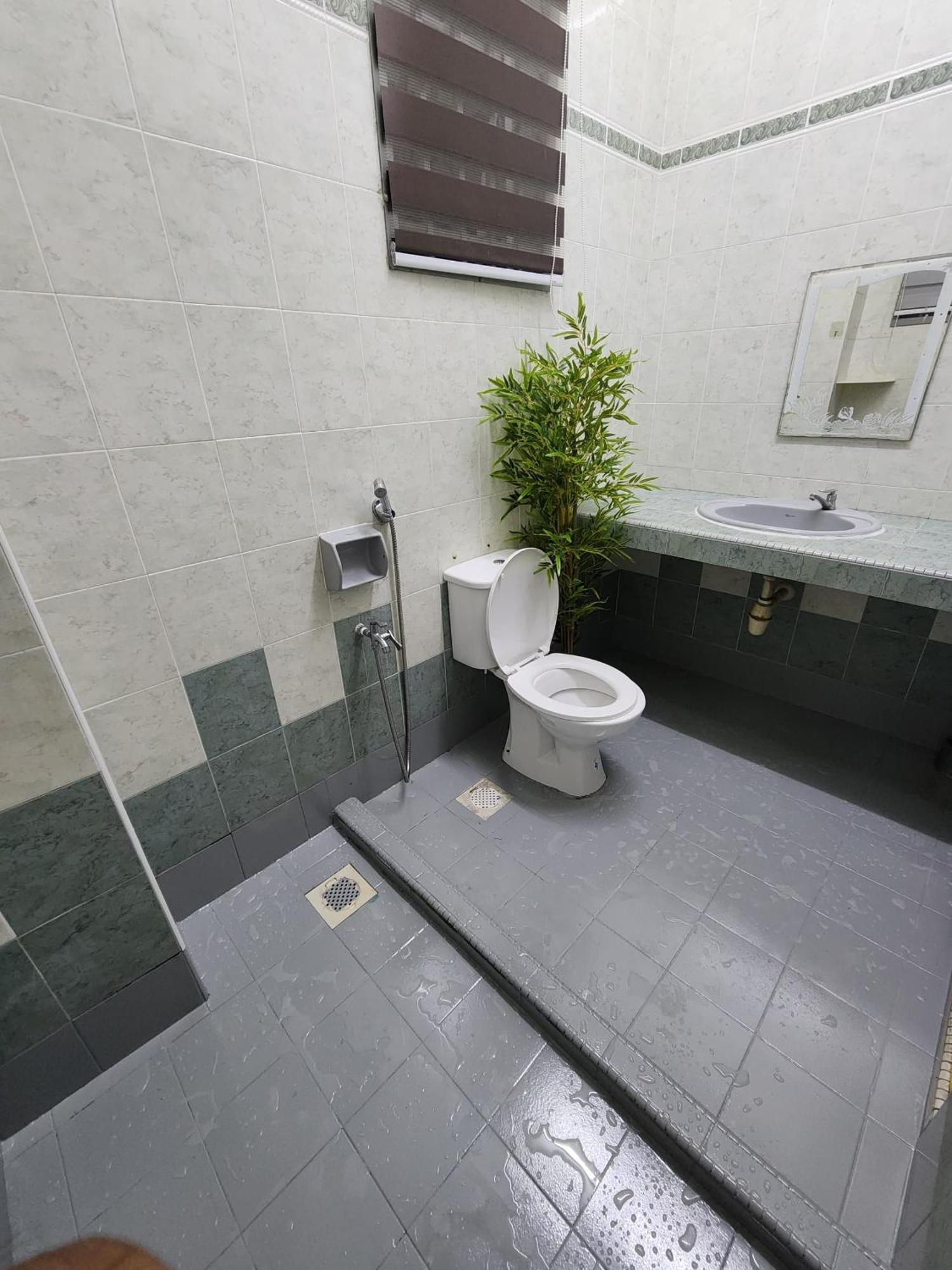 Galaxy Guest Home By Ipoh Maju Stay Bagian luar foto